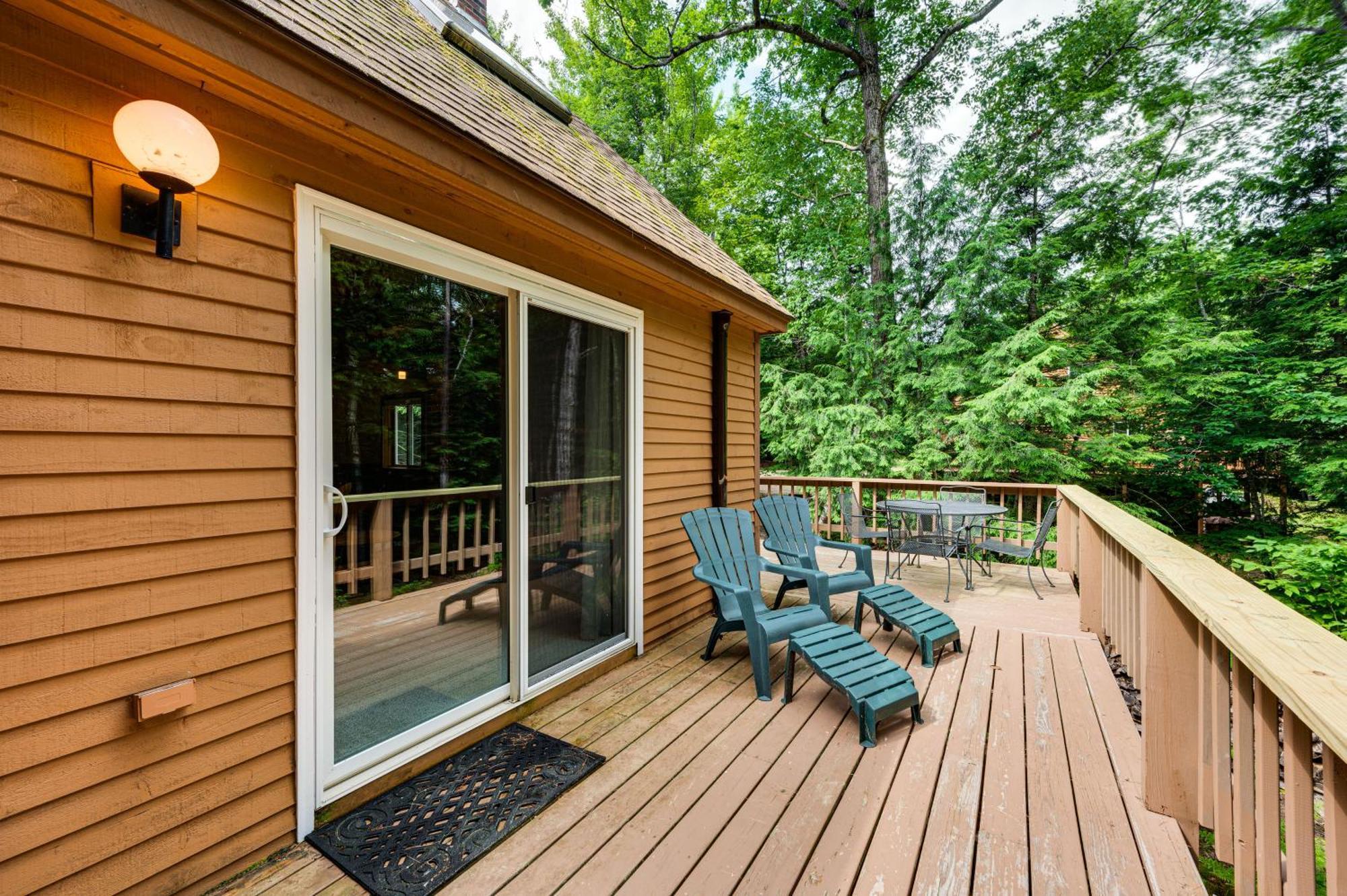 Bartlett Vacation Rental With Wraparound Deck! エクステリア 写真