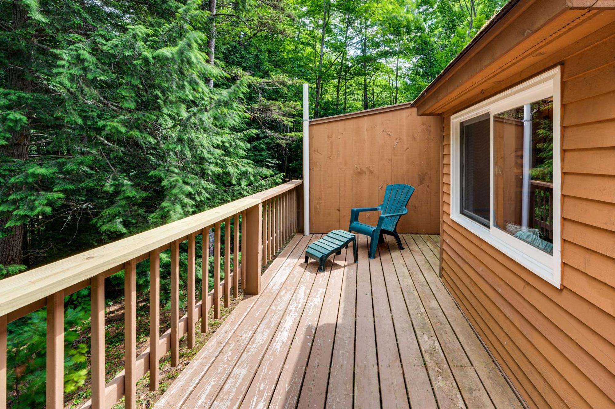 Bartlett Vacation Rental With Wraparound Deck! エクステリア 写真